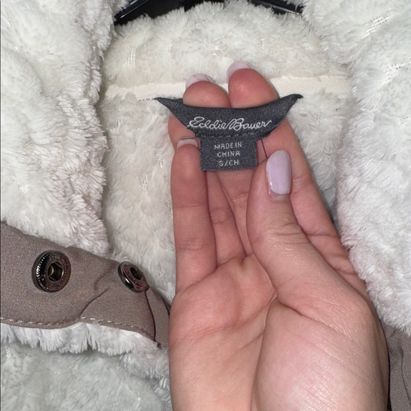 Cozy Cream Pullover Sweater - Picture 3 of 3